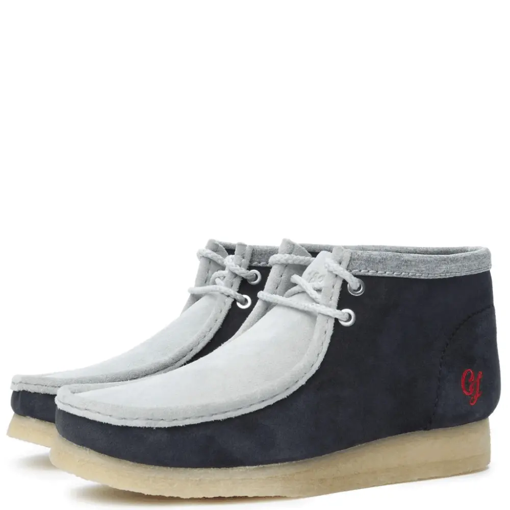 Alternative view of Giày Clarks Wallabee Boot VCY 'Navy' 261-65077