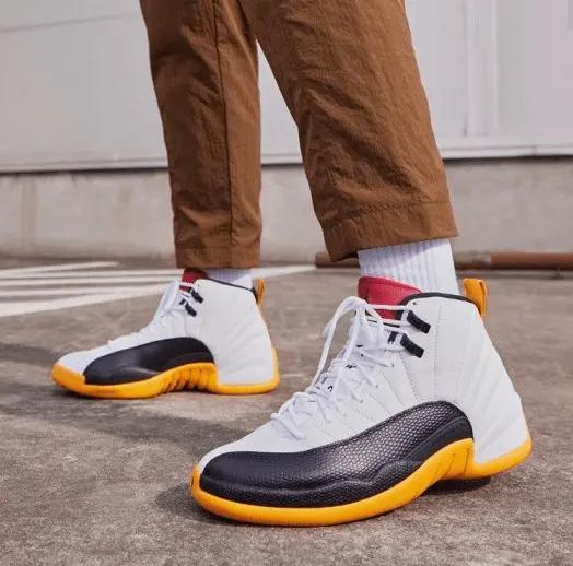 Alternative view of Giày Nike Air Jordan 12 Retro ’25 Years in China’ DR8887-100