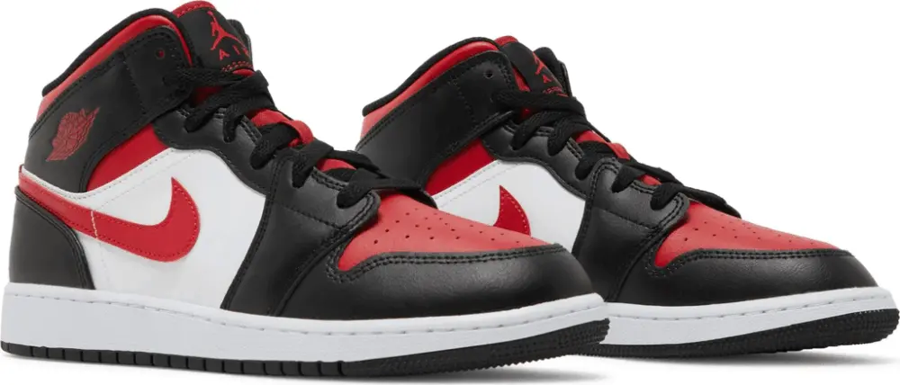 Giày Nike Air Jordan 1 Mid 'Black Fire Red' 554725-079 - Ảnh 4