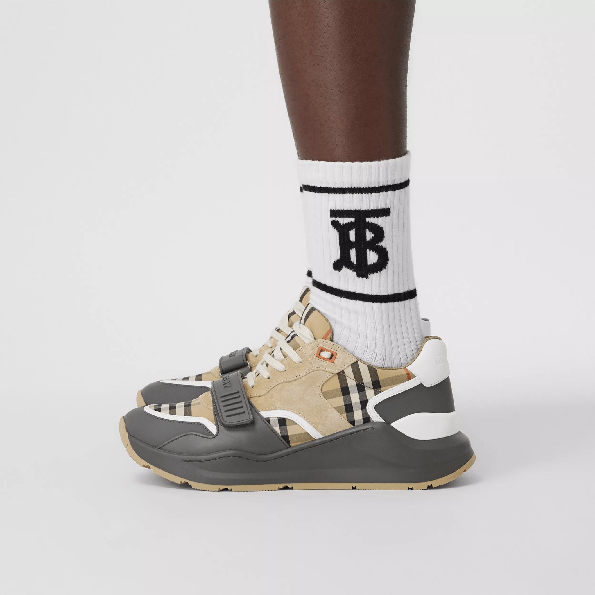 Giày Burberry Vintage Check Suede Leather Grey Beige 80310981 - Ảnh 2