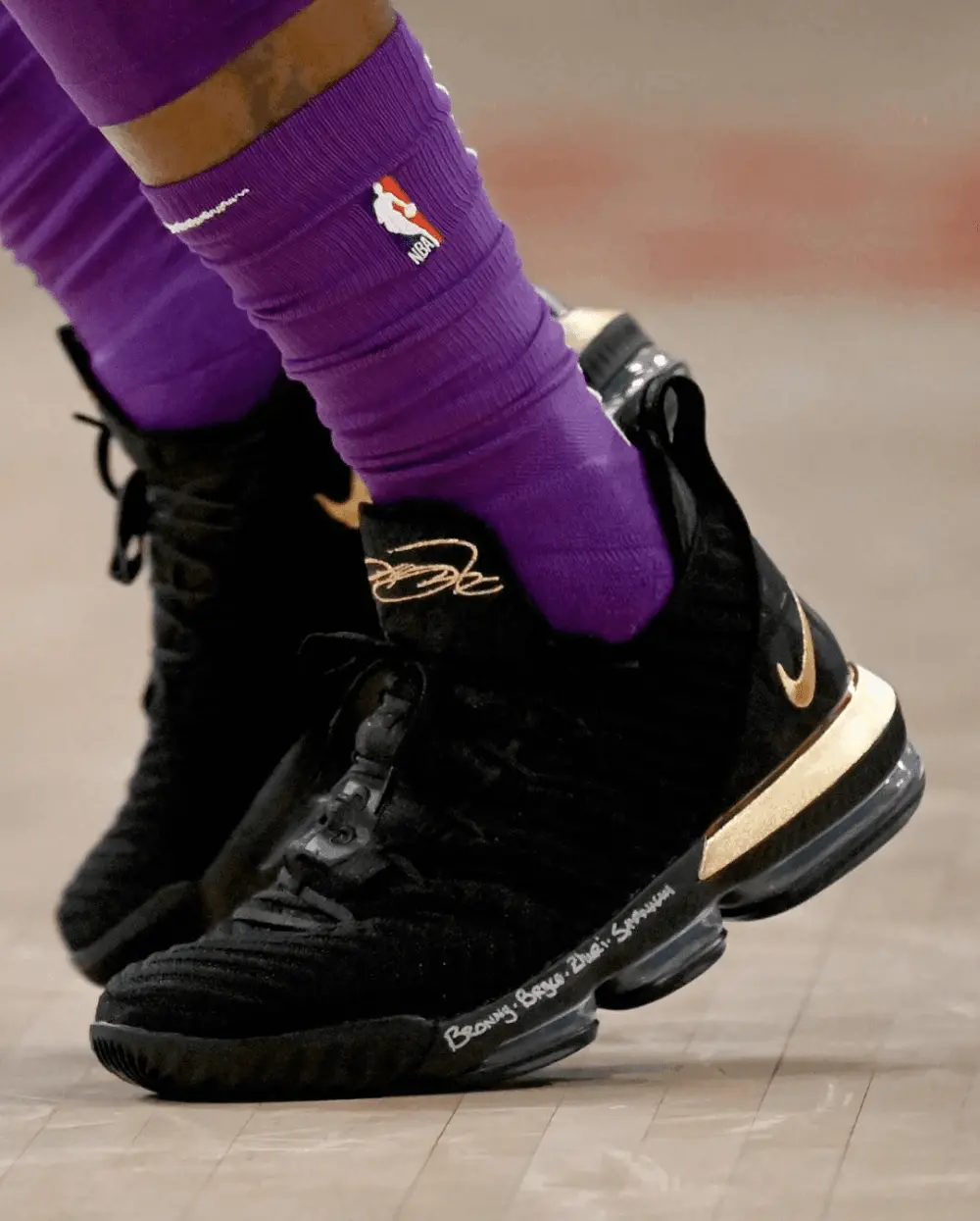 Giày Nike LeBron 16 GS 'I'm King' AQ2465-007 - Ảnh 4