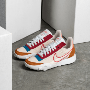 Alternative view of Giày Nike Waffle Racer 2X 'Monarch' CK6647-800