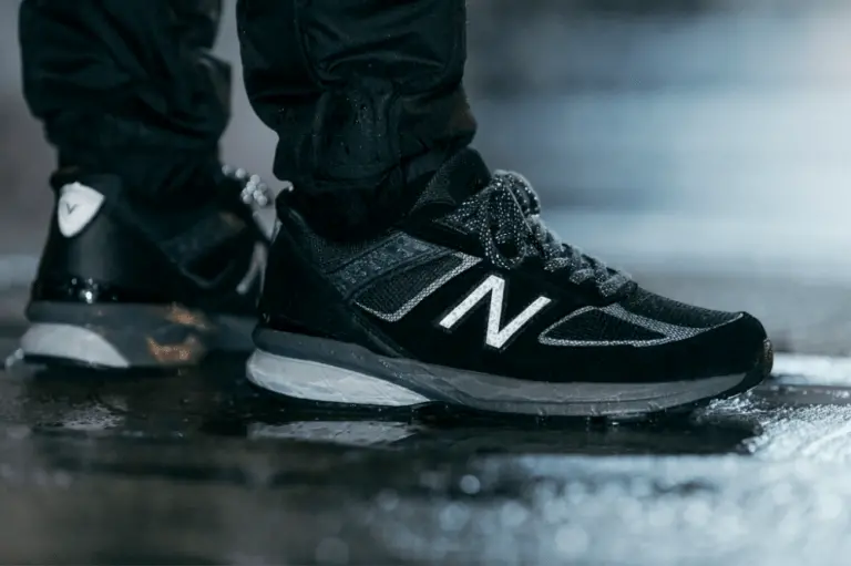 Alternative view of Giày New Balance Black/Blue Made in USA M990DR5