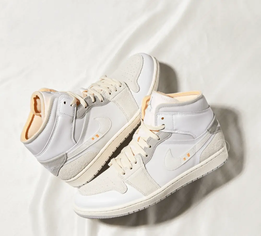 Giày Nike Air Jordan 1 Mid SE Craft Inside Out 'White Grey' DQ3726-100 - Ảnh 4