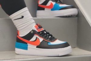Alternative view of Giày Nike Air Force 1 Shadow 'Stars' DD9794-001