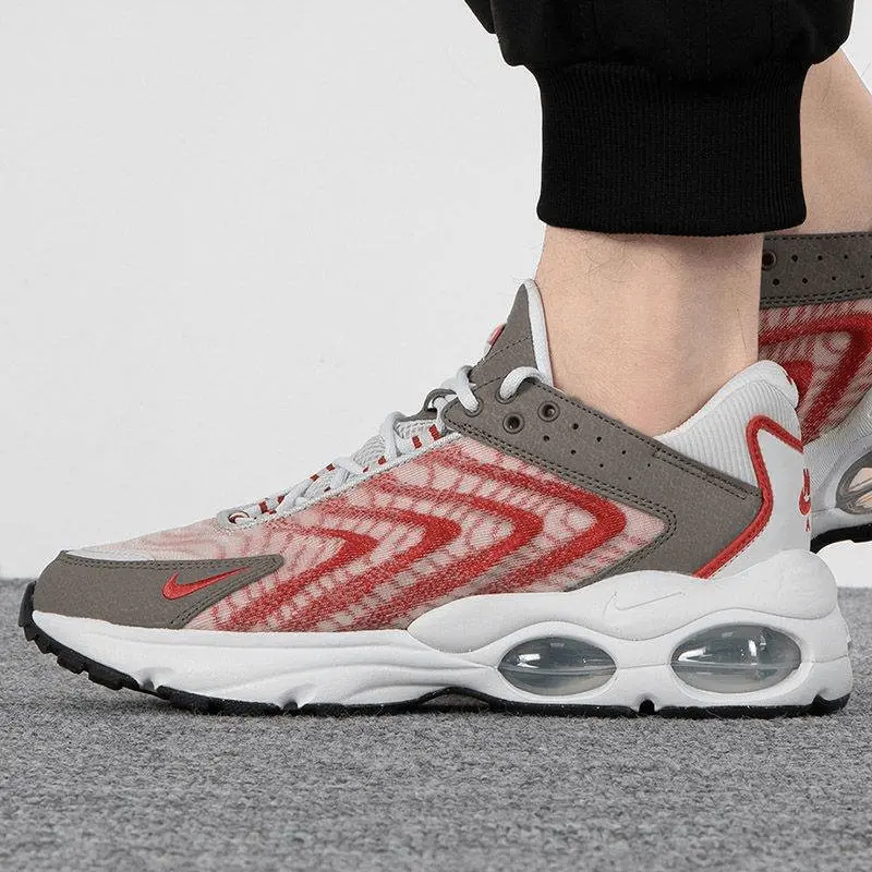 Alternative view of Giày Nike Air Max TW 'Red Clay' DQ3984-002