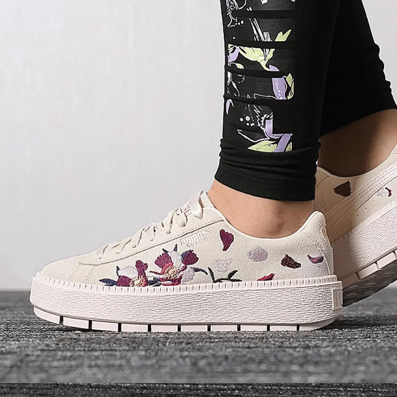 Alternative view of Giày Puma Wmns Suede Platform 'Trace Flowery' 367810-01