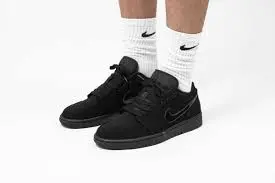 Alternative view of Giày Nike Air Jordan 1 Low 'Triple Black' 553558-056