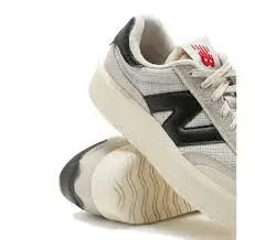 Giày New Balance 302 'Beige Black' CT302RF - Ảnh 4