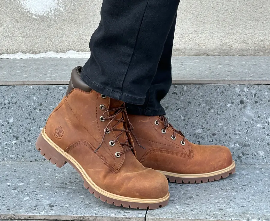 Alternative view of Giày Timberland Men's 6-Inch Alburn Boot A1H8Q