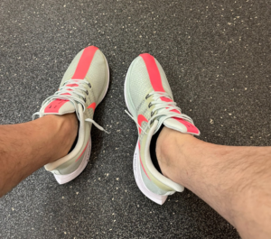 Alternative view of Giày Nike Wmns Zoom Pegasus Turbo 'Barely Grey' AJ4115-060