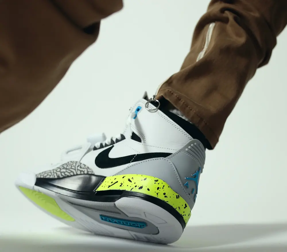 Alternative view of Giày Nike Just Don x Jordan Legacy 312 'Billy Hoyle' AQ4160-107