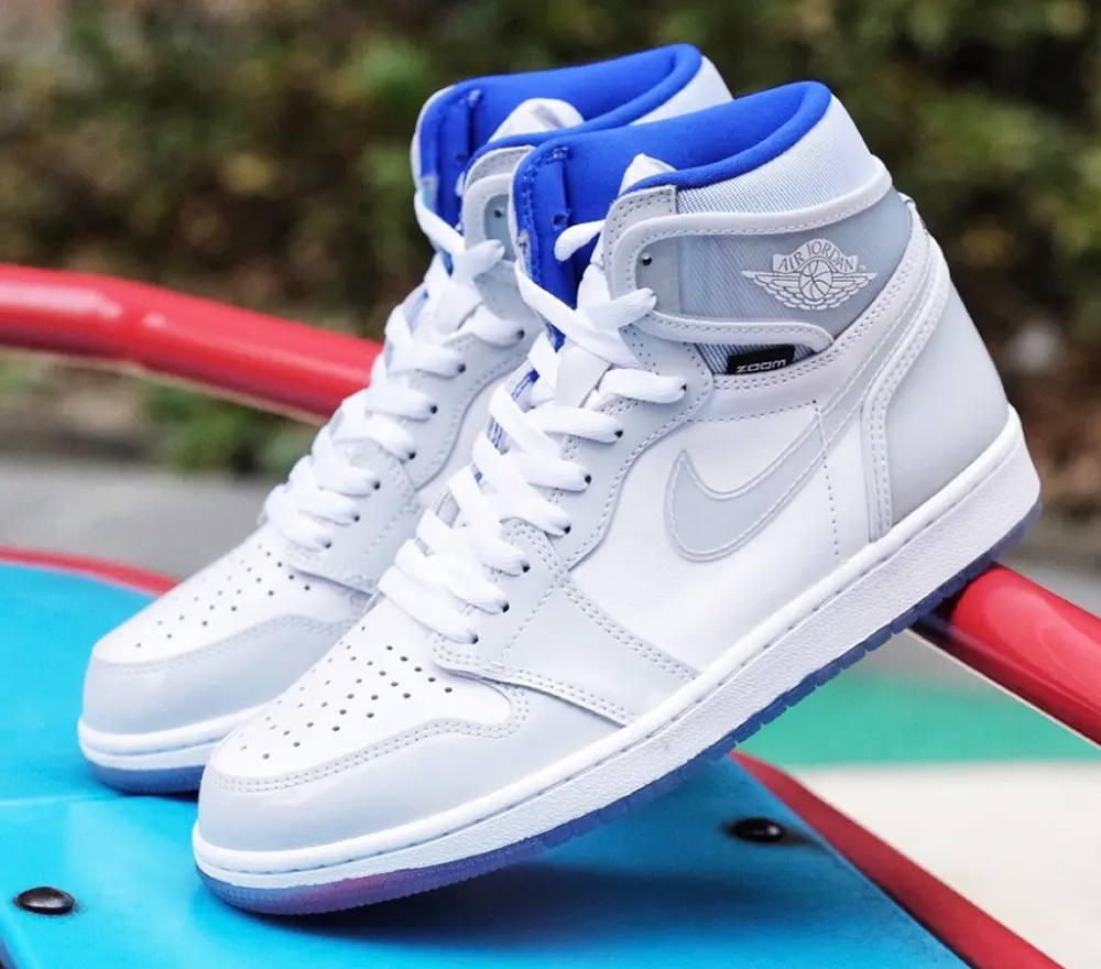 Alternative view of Giày Nike Air Jordan 1 High Zoom 'Racer Blue' CK6637-104