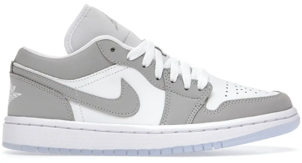 Giày Nike Wmns Air Jordan 1 Low 'White Wolf Grey' DC0774-105