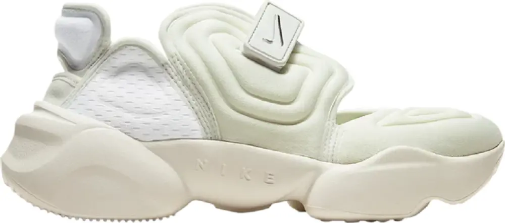 Giày Nike Aqua Rift CW7164-100
