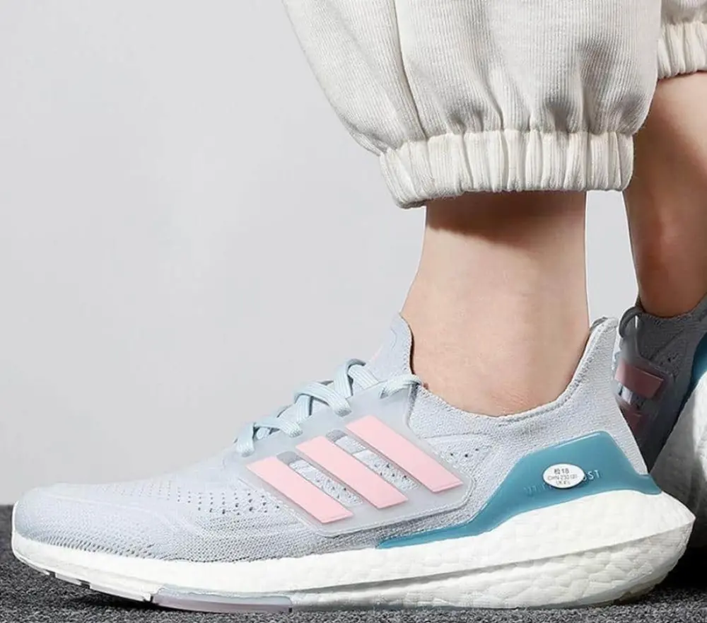 Alternative view of Giày Adidas Wmns UltraBoost 21 'Halo Blue Fresh Candy' FY0395