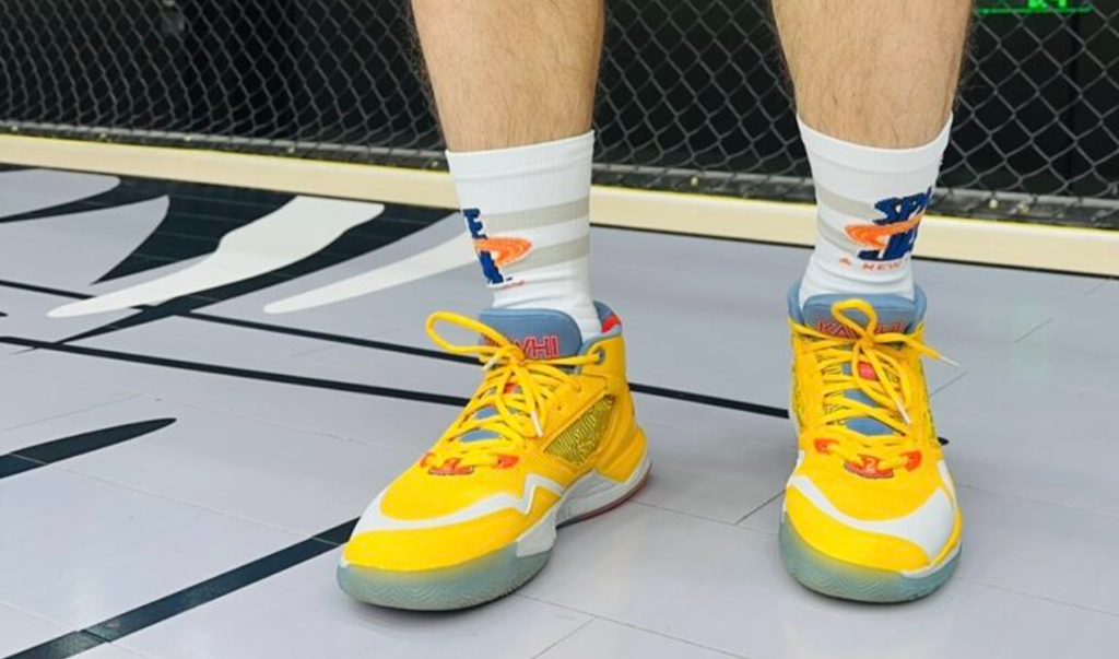 Giày New Balance KAWHI 'Yellow' BBKLSGE1 - Ảnh 3