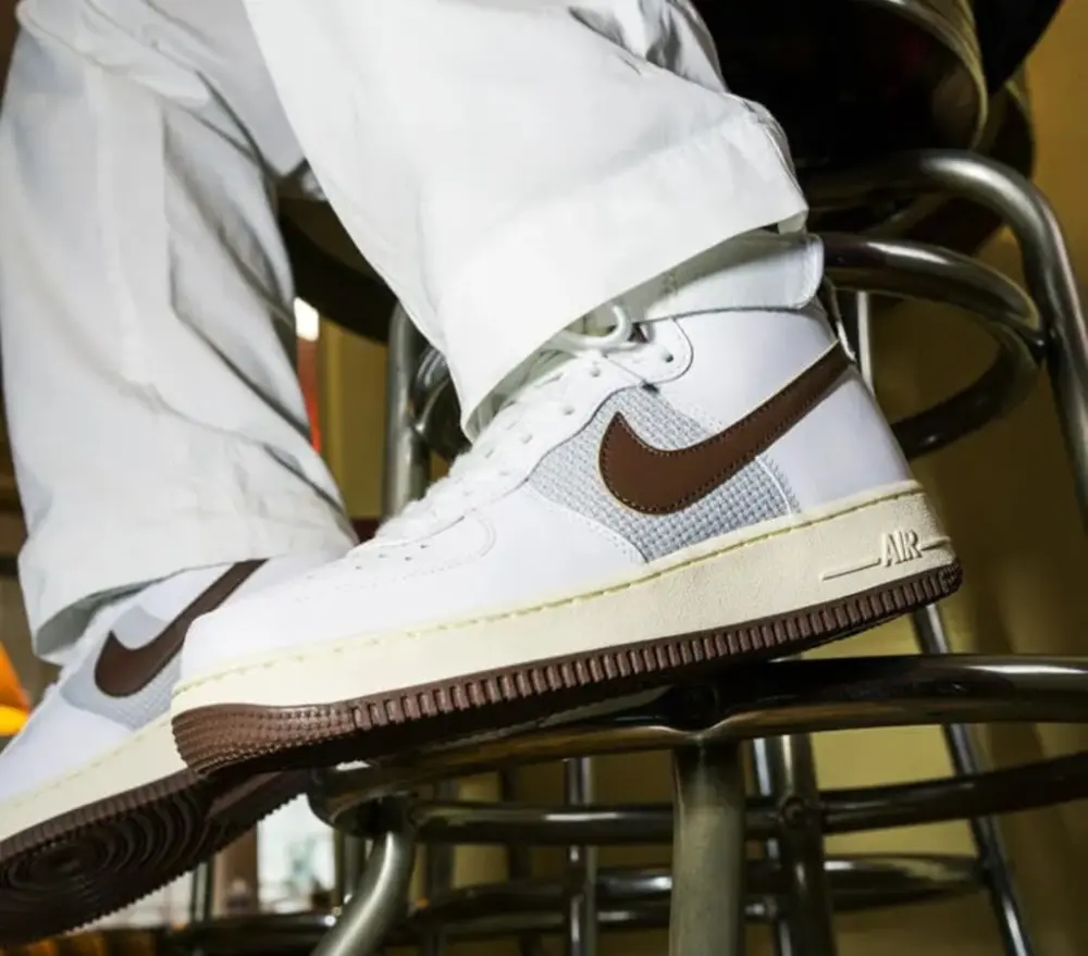 Giày Nike Air Force 1 High 'Vintage Chocolate' DM0209-101 - Ảnh 3
