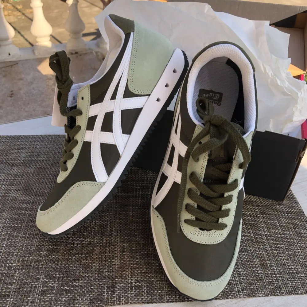 Giày Onitsuka Tiger New York 'Olive' 1183A205-301 - Ảnh 3