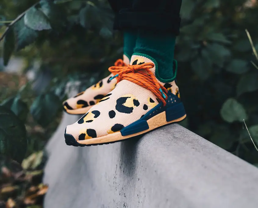 Alternative view of Giày Adidas NMD Human Race x Pharrell 'Animal Pulse Amber' HP3221