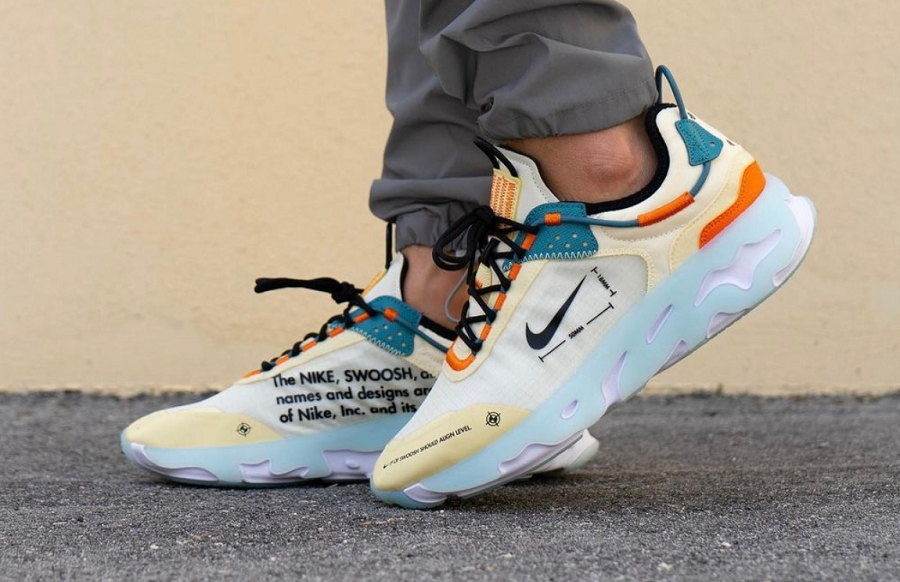 Giày Nike React Live 'Schematic' DJ5206-103 - Ảnh 4