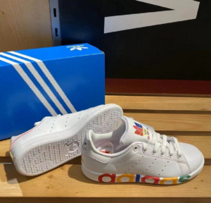 Alternative view of Giày Adidas Stan Smith 'Olympic Pack' FY1146