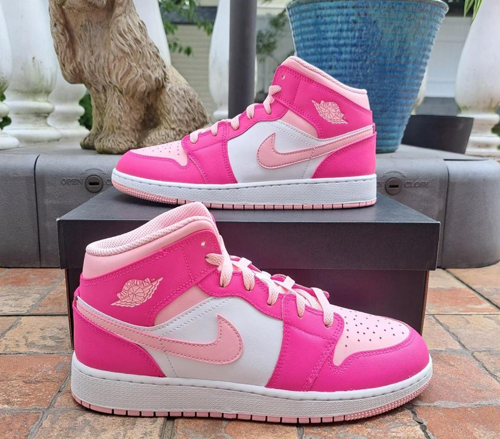 Giày Nike Air Jordan 1 Mid GS 'Fierce Pink' FD8780-116 - Ảnh 4