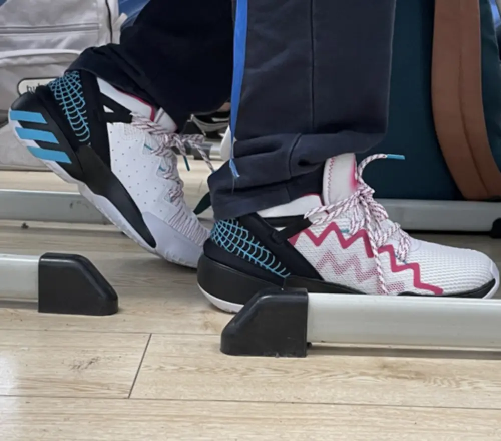 Giày Adidas Marvel x D.O.N. Issue #2 GCA 'Spidey Sense' FZ1432 - Ảnh 3