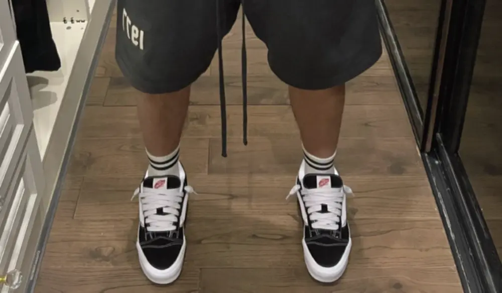 Giày Vans Vault Knu Skool Black & True White VN0009QC6BT1 - Ảnh 3