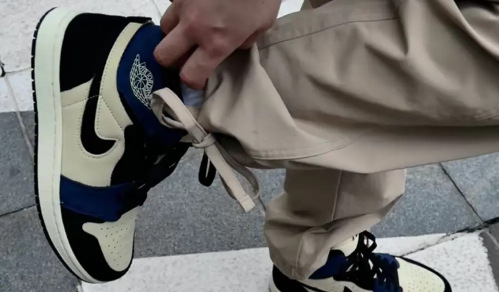 Giày Nike Air Jordan 1 High 'Muslin Blackened Blue' DV1305-104 - Ảnh 4