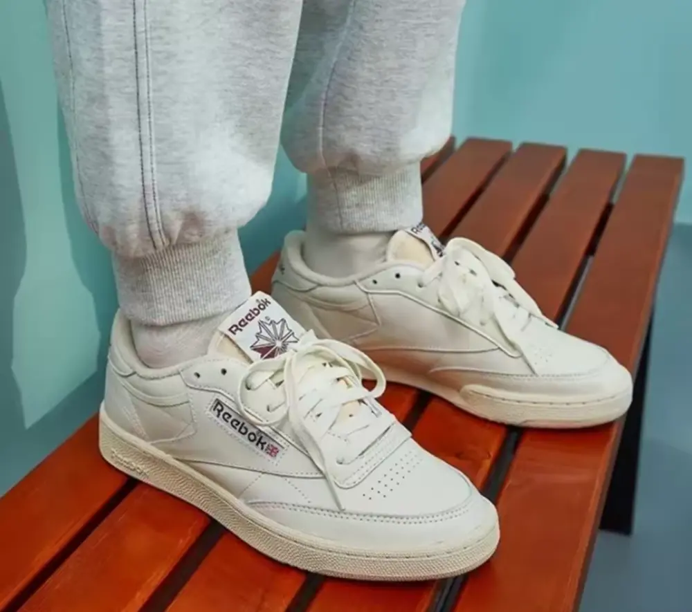 Giày Reebok Club C 85 Vintage 'Chalk Alabaster' GX3681 - Ảnh 3