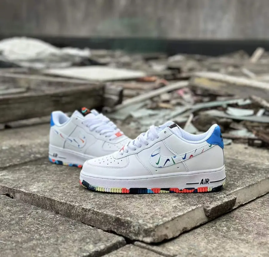 Alternative view of Giày Nike Air Force 1 LV8 GS 'Swoosh Pack' DM7597-100