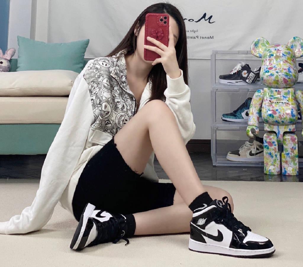 Giày Nike Air Jordan 1 Mid SE GS 'All Star 2021' DD2192-001 - Ảnh 4