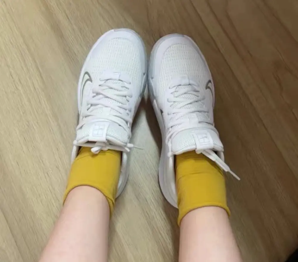 Alternative view of Giày Nike Court Vapor Lite 2 HC 'Sail Desert Ochre' DV2019-102