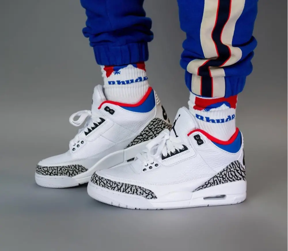 Giày Nike Air Jordan 3 Retro 'Seoul' AV8370-100 - Ảnh 4