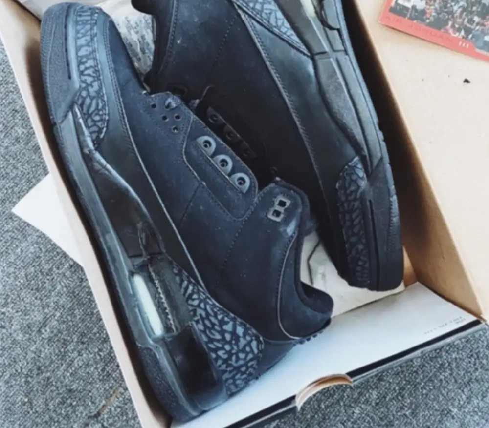 Giày Nike Air Jordan 3 Retro 'Black Cat' 136064-002 - Ảnh 3