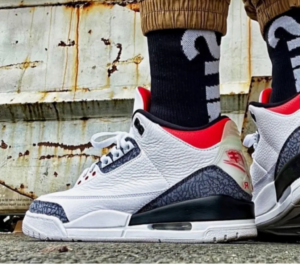 Alternative view of Giày Nike Air Jordan 3 'Fire Red' CZ6433-100