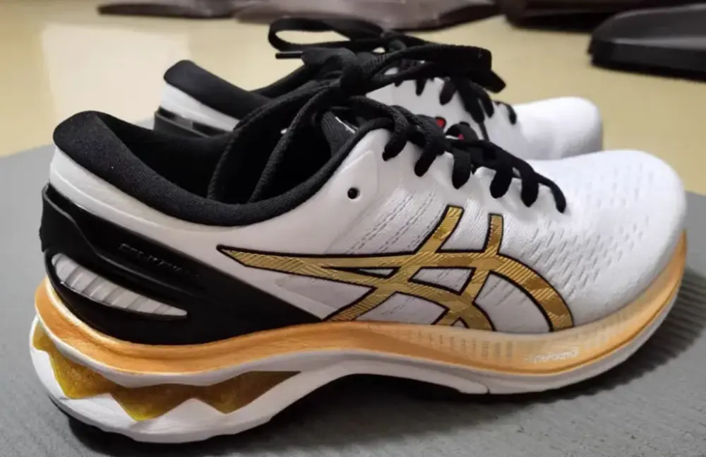 Alternative view of Giày Asics Gel-Kayano 27 'White' 1012B032-100