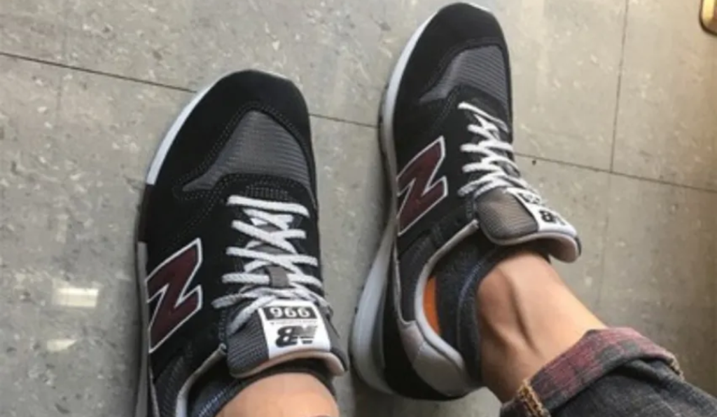 Giày New Balance 996 'Black Red' MRL996WK - Ảnh 5