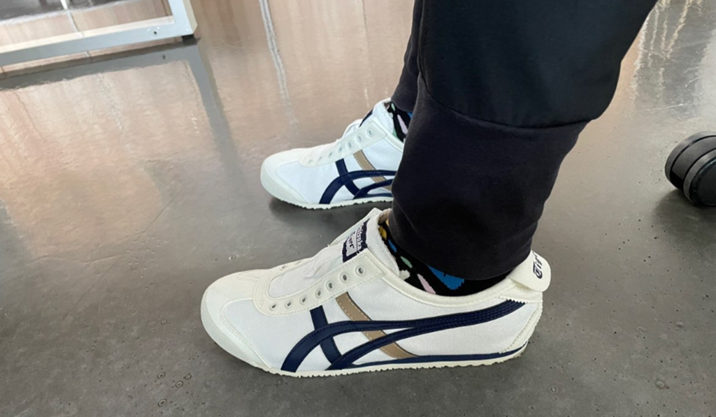 Giày Onitsuka Tiger Mexico 66 Slip-On 'Beige Black' 1183A360-116 - Ảnh 6