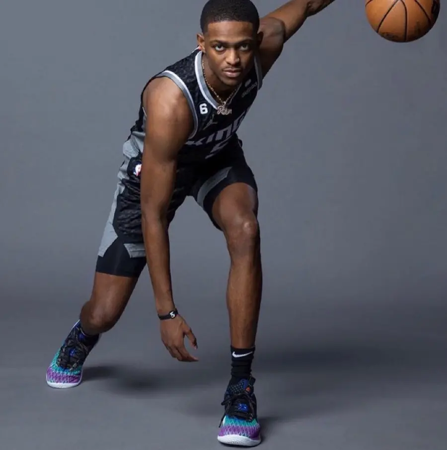 Alternative view of Giày Under Armour Curry  'Northern Lights' 3025621-500