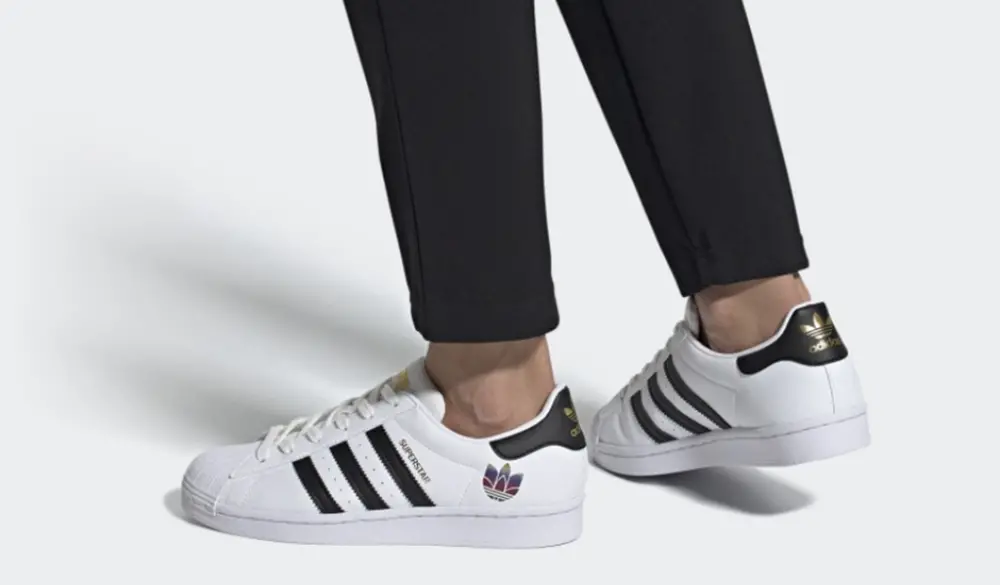 Giày Adidas Wmns Superstar 'Gold Metallic' FX8543 - Ảnh 5