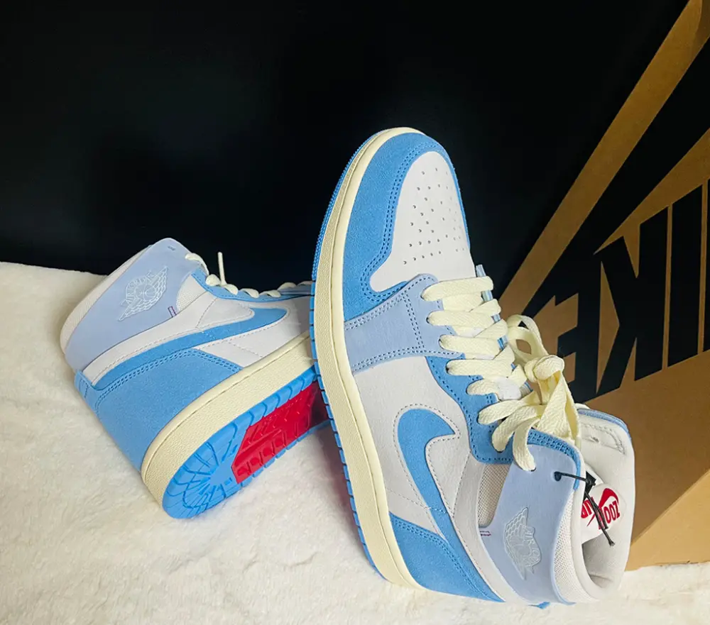 Giày Nike Air Jordan 1 High Zoom Air CMFT 2 'University Blue' DV1305-004 - Ảnh 4