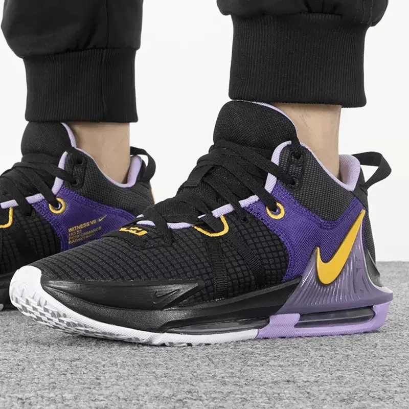 Alternative view of Giày Nike LeBron Witness 7 'Lakers' DM1122-002