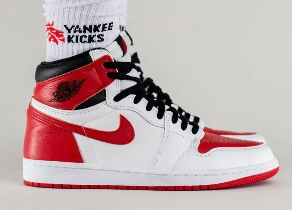 Giày Nike Jordan 1 Retro High OG 'Heritage' 555088-161 - Ảnh 3
