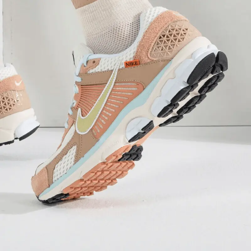 Giày Nike Air Zoom Vomero 5 'Have A Nike Day' FN8889-181 - Ảnh 4