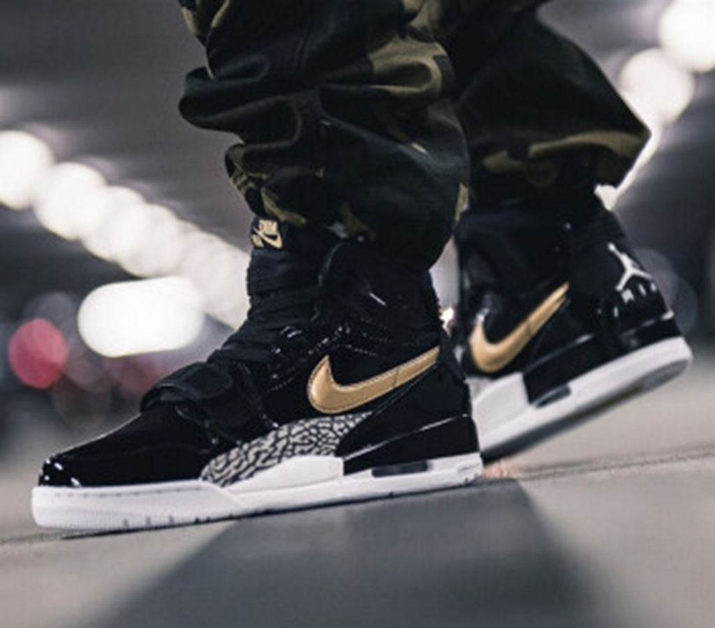 Giày Nike Air Jordan Legacy 312 'Black Gold' AV3922-007 - Ảnh 3