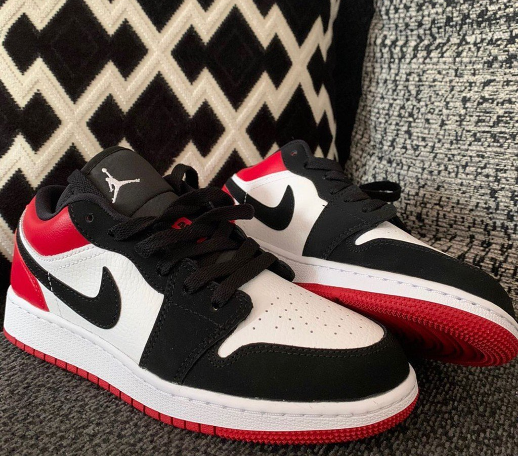 Giày Nike Air Jordan 1 Low GS 'Black Toe' 553560-116 - Ảnh 2