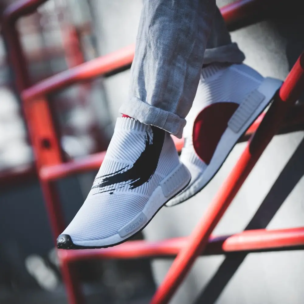 Alternative view of Giày Adidas NMD CS1 Primeknit 'Koi Fish' BB9260