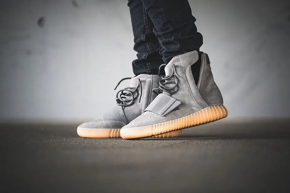 Giày Adidas Yeezy Boost 750 'Grey Gum' BB1840 - Ảnh 3
